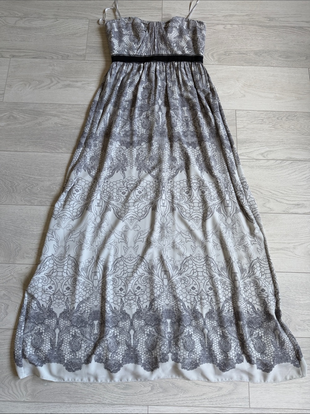 BCBGMaxAzria Grey Ombre Lace-Print Maxi Skirt